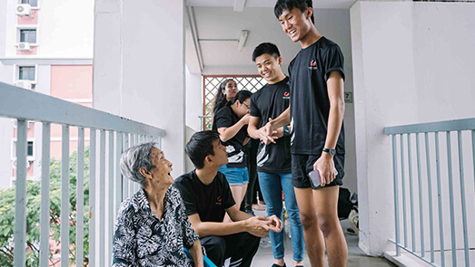yclp-cohort-18-youth-interacting-with-senior-523-295-D yclp-cohort-18-youth-interacting-with-senior-523-295-D